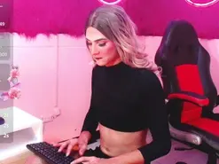 Amateur Adult Webcams of Sharlo_