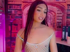 Amateur Live Porn of emeli_roushot