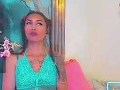 Amateur Free Live Porn of khiara_moretti