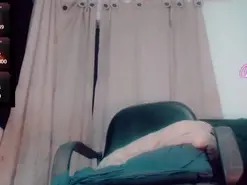Amateur Nude Webcam of Abby_White__