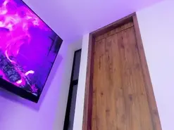 Amateur Free Porn Cam of Courtney_gonet