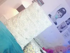 Amateur Live Porn of little-sophie