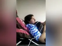 Amateur Sex Cam of Gatubelu_75