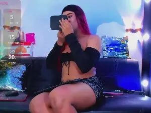 Cam4 Free Live Porn of emili_roux