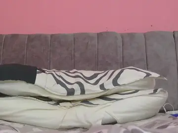 Cam4 Free Live Porn of LULUSANCHEZ