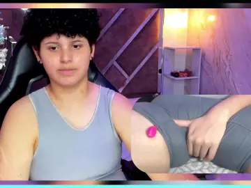 Cam4 Free Porn Cam of Luke_bear