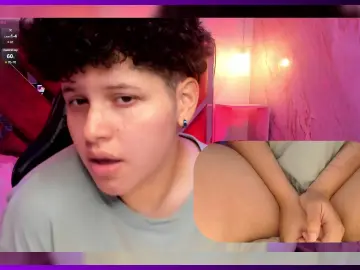 Cam4 Sex Cam of Luke_bear