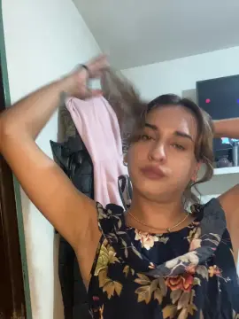 Cam4 Live Sex of Maiilen26