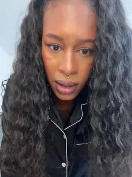 Cam4 Adult Video Chat of BadCamil69