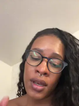 Cam4 Adult Webcams of BadCamil69