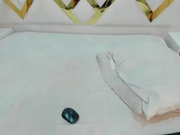 Cam4 Free Porn Cam of rubyrouge_