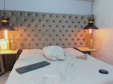 Cam4 Live Porn of rubyrouge_