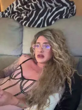 Cam4 Live Sex of Paulamonroe