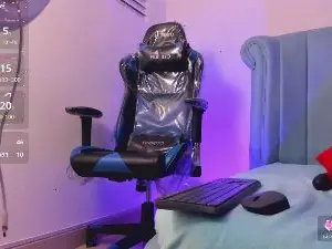 Cam4 Private Sex Chat of Mia_Dollxxx
