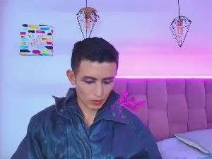 Cam4 Adult Webcams of Amenhotepp_