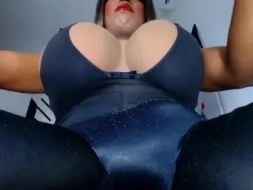 Cam4 Nude Webcam of valentina_BBC