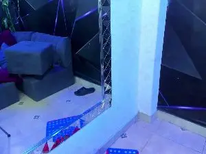 Cam4 Live Sex Cam of georgi_hardsex