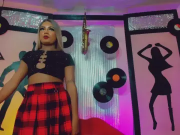 Cam4 Live Sex of mayka_brunette