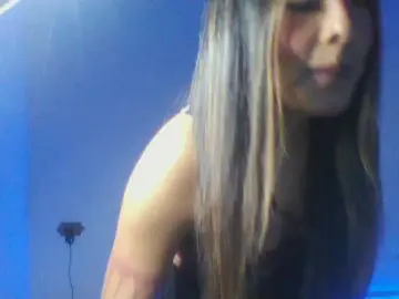 Cam4 Free Live Porn of dolltranssexy
