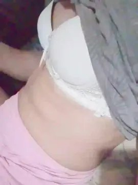 Cam4 Watch Live Sex Cams of livia60