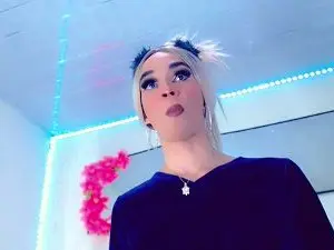 Cam4 Free Live Porn of Kate_Hadid