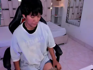 Cam4 Sex Cam of EriolWest