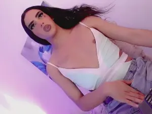 Cam4 Private Sex Chat of Shantal_23