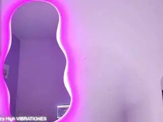 Camsoda Free Live Porn of alaiasexygirl