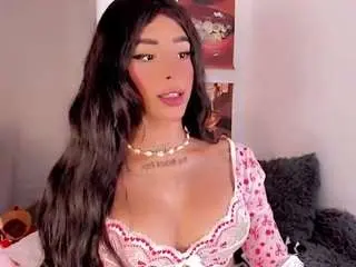 Camsoda Free Porn Cam of bellahottestt