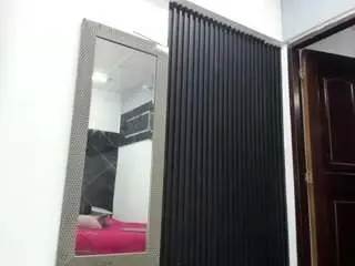 Camsoda Nude Webcam of analia-smith