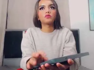 Camsoda Live Sex Cam of alejandra-montenegro