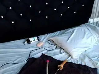 Camsoda Sex Cam of alicee-moonn