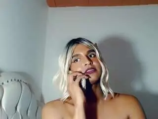 Camsoda Nude Webcam of emilyadams6