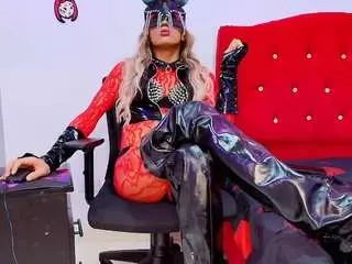 Camsoda Sex Cam of mistress-edggy