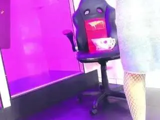 Camsoda Private Sex Chat of emeli-roushot