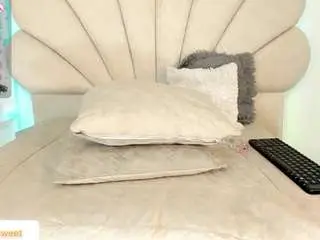 Camsoda Watch Live Sex Cams of daniela-tovar