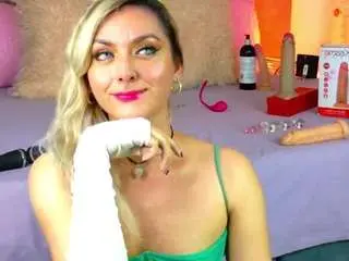 Camsoda Best live sex cam show of lunitadiva