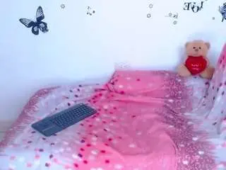 Camsoda Adult Video Chat of karen-sofia-19