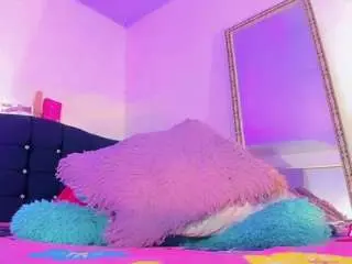Camsoda Free Porn Cam of samantha-official