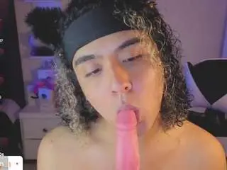 Camsoda Adult Webcam of fantasttyblack