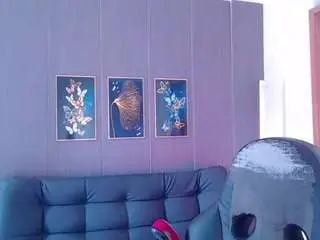 Camsoda Nude Webcam of evelynnsex