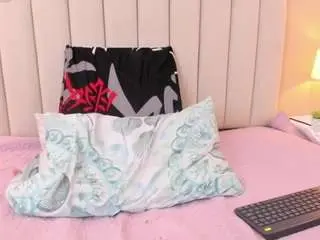 Camsoda Best Webcam of mia-thompson-1