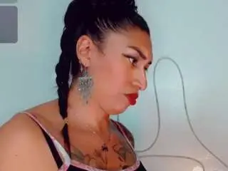 Camsoda Adult Webcams of khiara-moretti