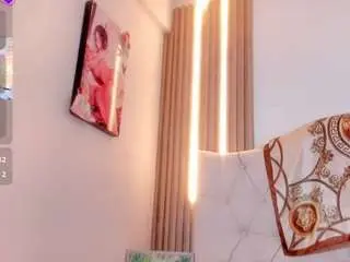 Camsoda Free Live Porn of sarasmit