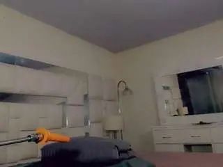 Camsoda Adult Video Chat of chanell-sexyass