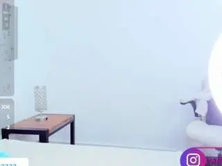 Camsoda Sex Cam of valirya-devote