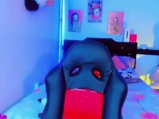 Camsoda Private Sex Chat of chloe-hot-xxx