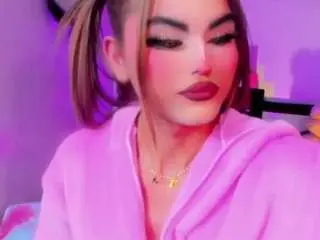 Camsoda Live Sex Cam of chloe-hot-xxx