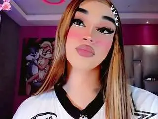 Camsoda Sex Cam of camilavasquezz