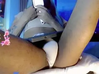 Camsoda Watch Live Sex Cams of andrea-pop
